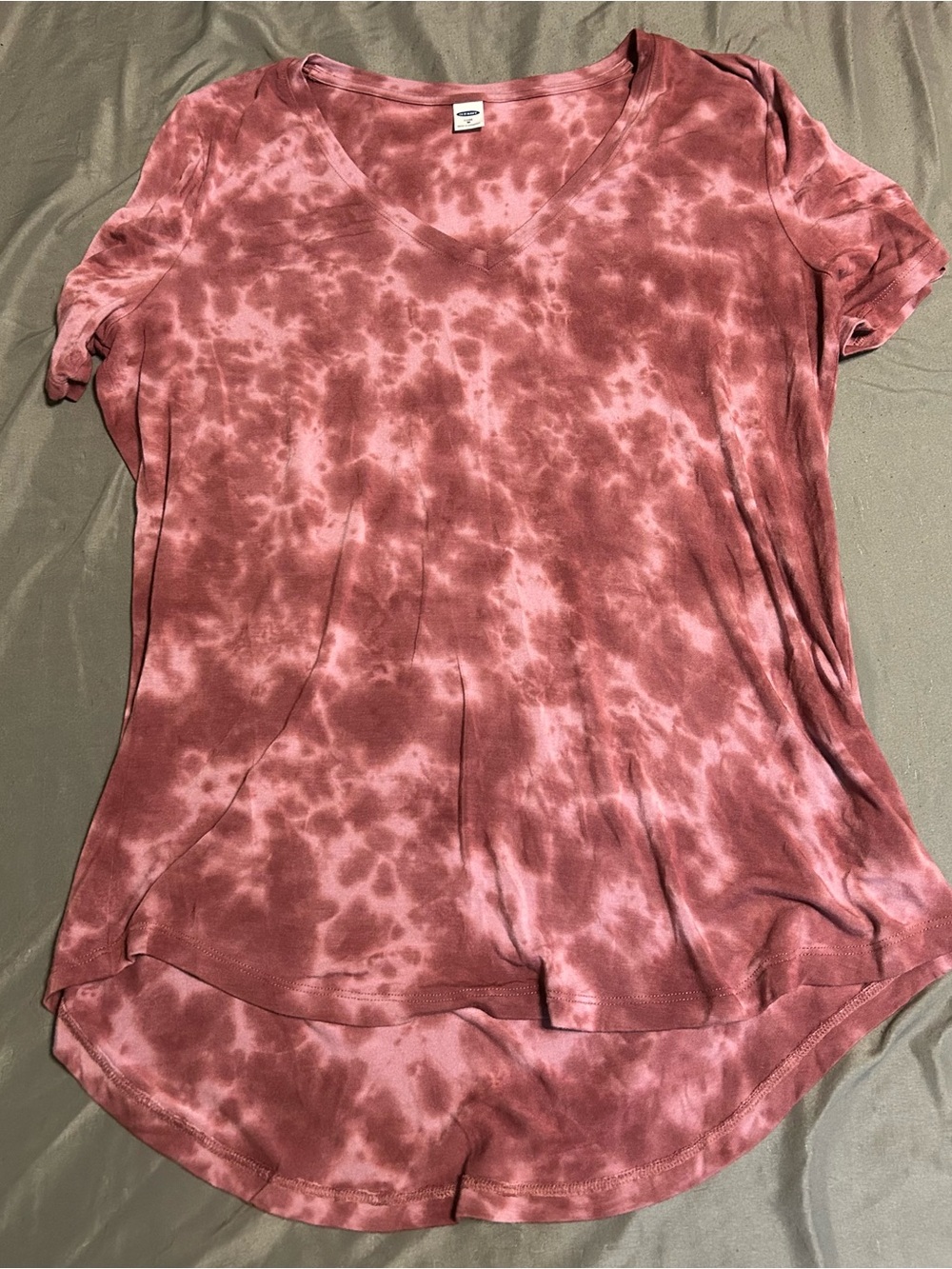 Women's Tie-Dye V-Neck Short Sleeve Top - Dusty Rose